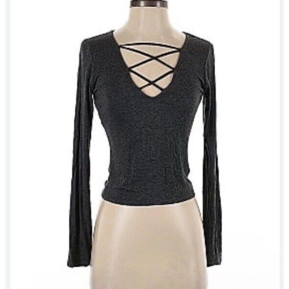 Me To We Strappy V-Neck Top Size S Black Long Sleeve Rayon